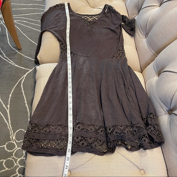 S:  Free People CHARCOAL CROCHET DRESS - Picture 7 of 11